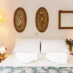 Estia House Cozy-Comfortable Apartment